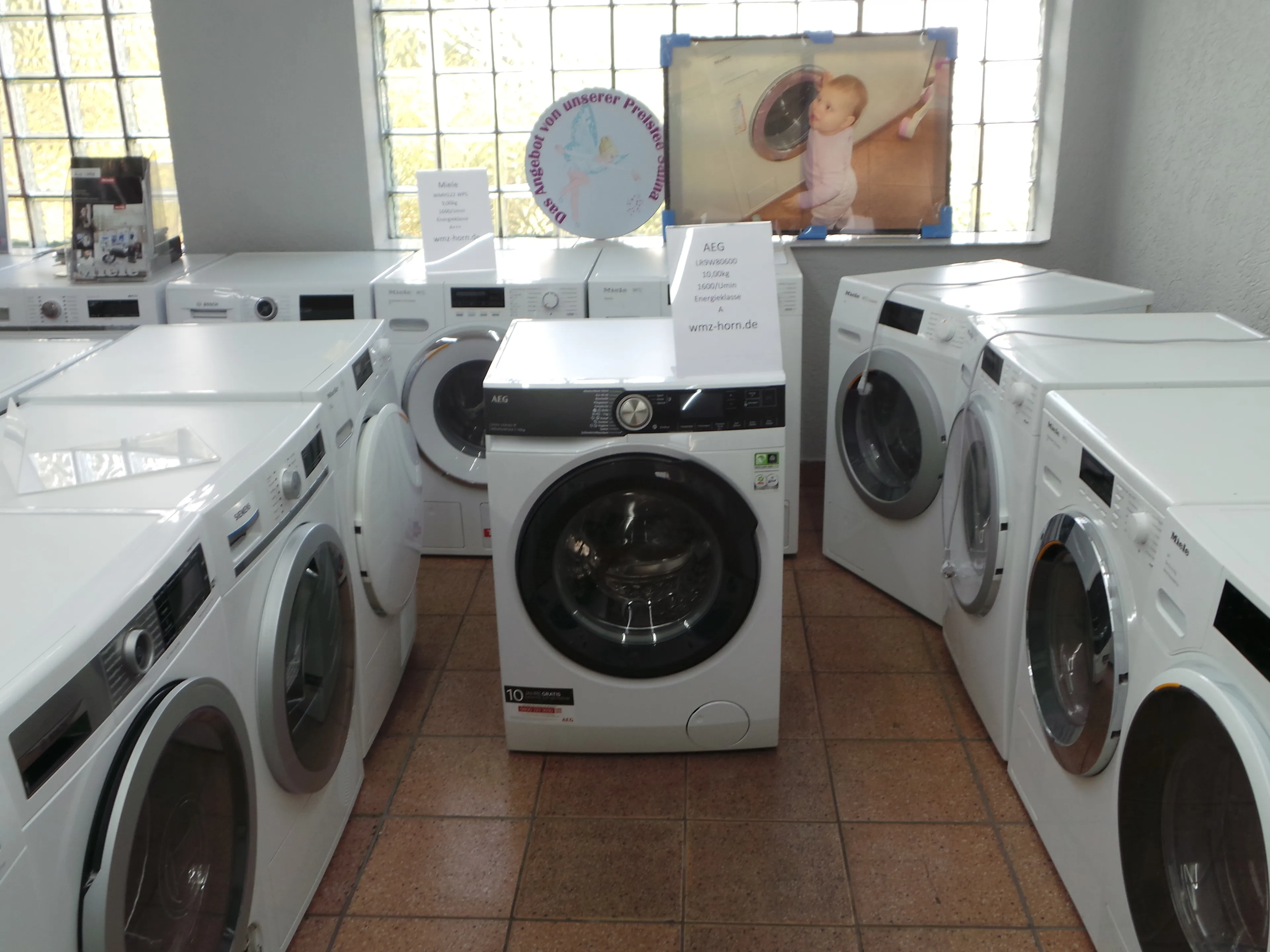 AEG LR9W80600
