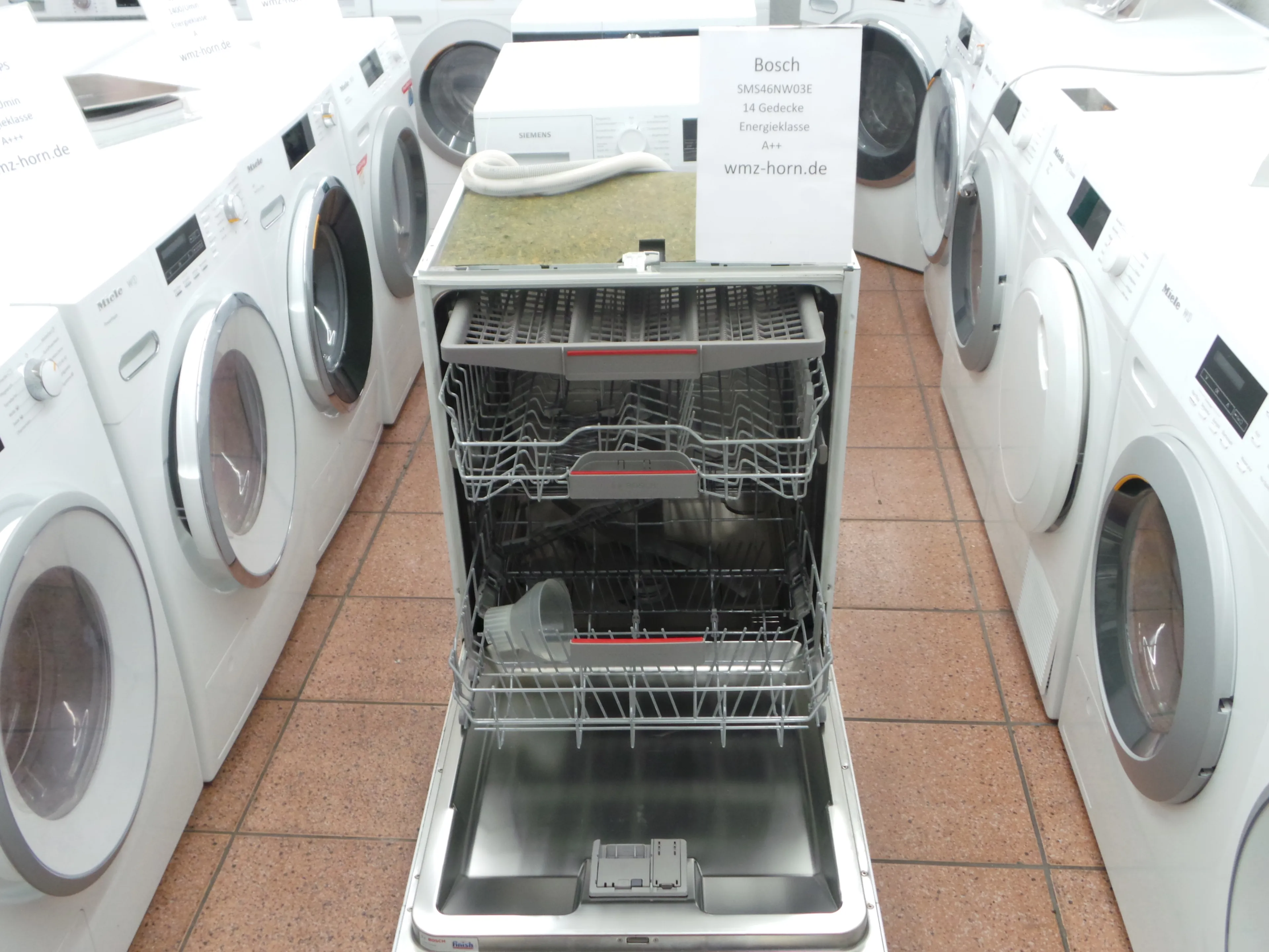 Bosch Serie 4 SMS46NW03E