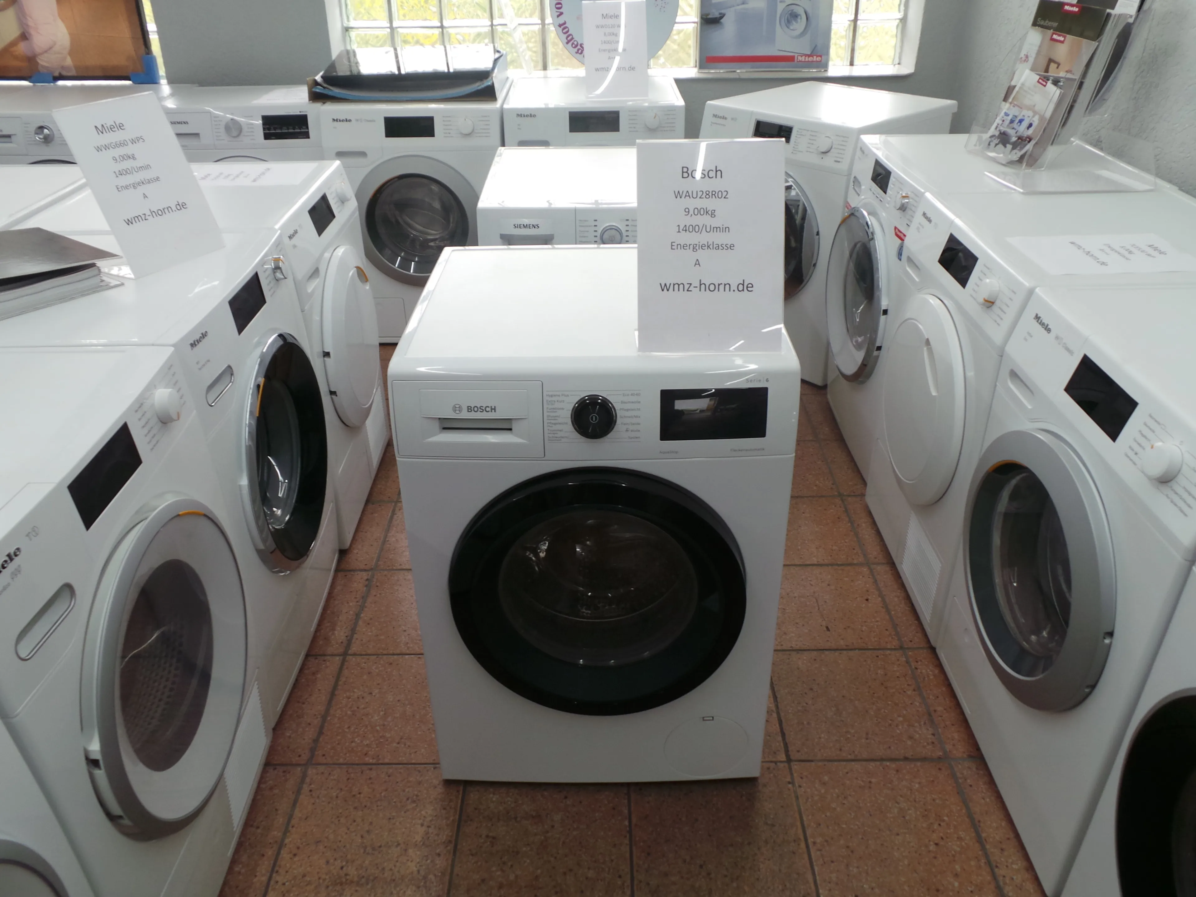 Bosch Serie 6 WAU28R02