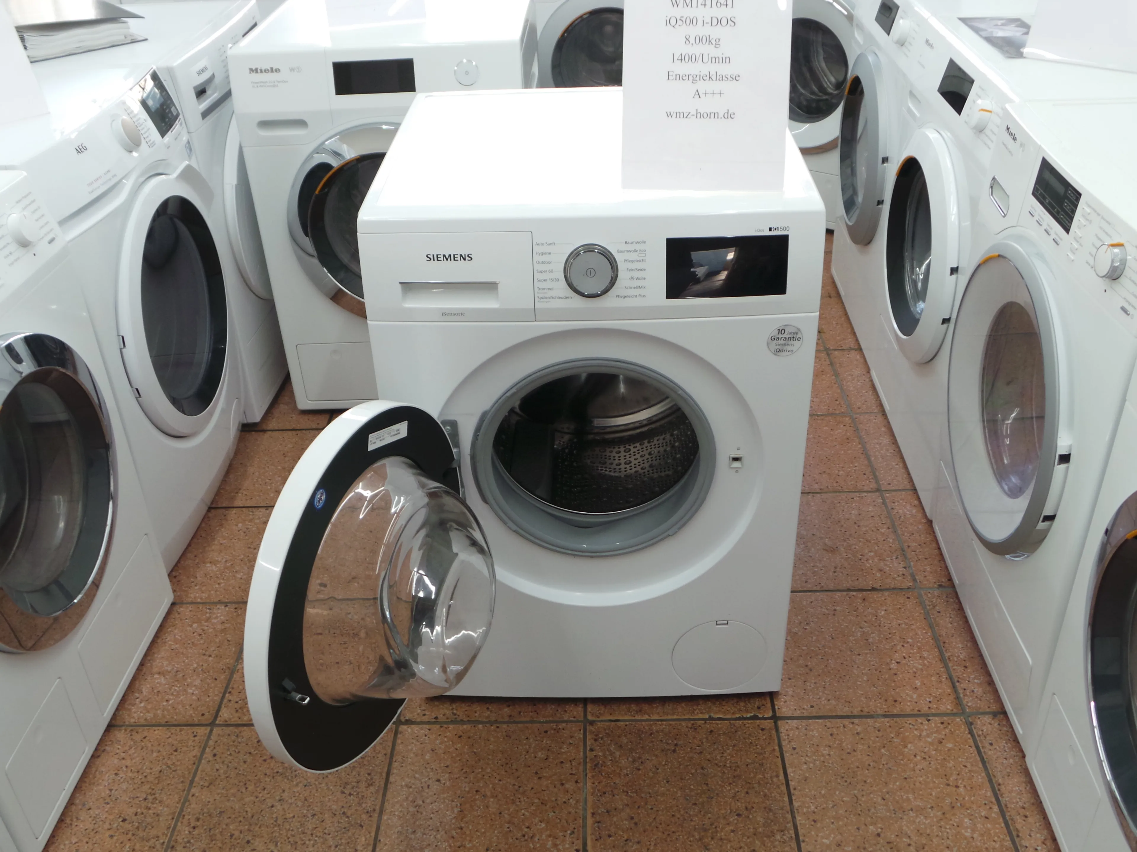 Siemens iQ500 WM14T641