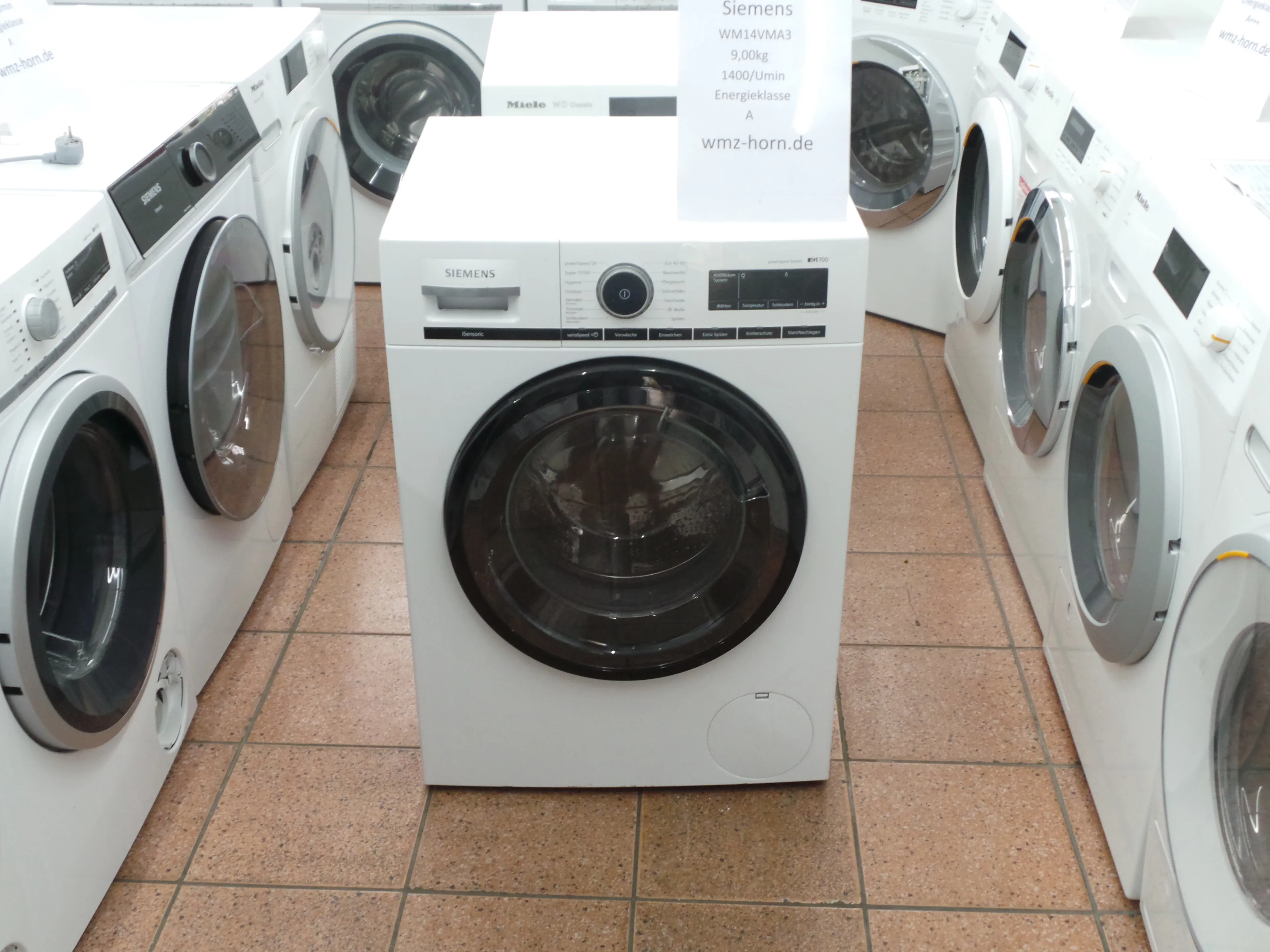 Siemens iQ700 WM14VMA3